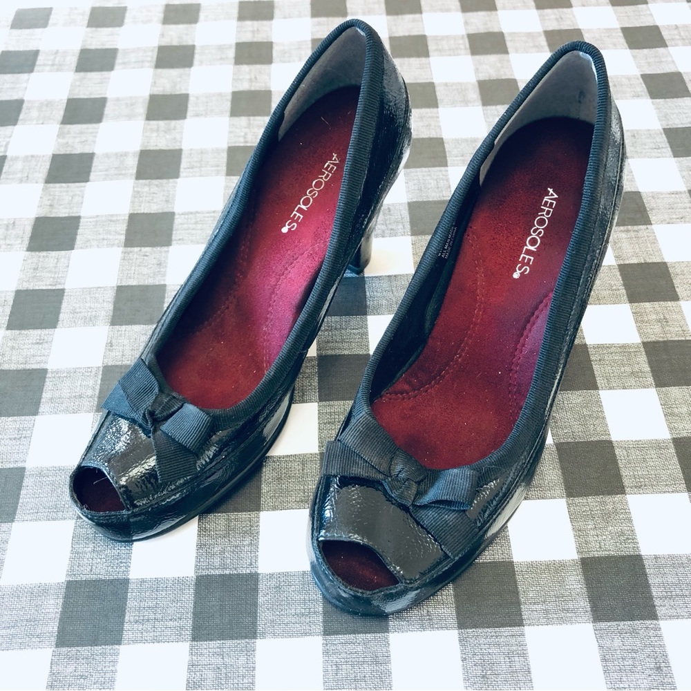 Aerosoles Black Peep-Toe Heels - Women’s 6